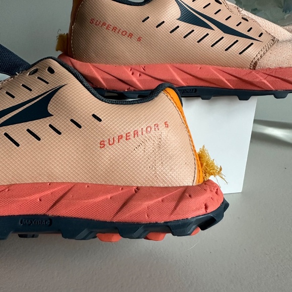 Altra Superior 5 Women's trail running shoe - dusty pink - size 7 - flaws* - Picture 7 of 9